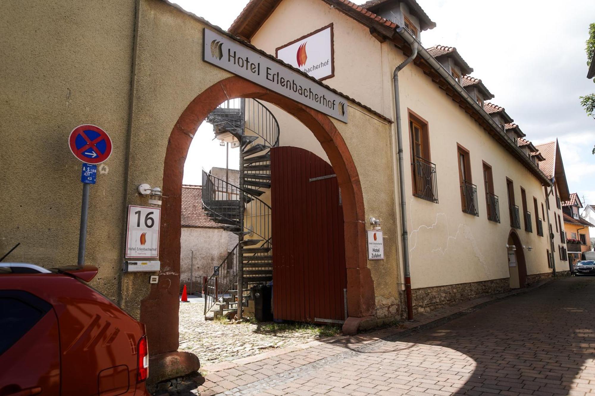 Hotel Erlenbacher Hof Bad Homburg vor der Hoehe Exterior photo